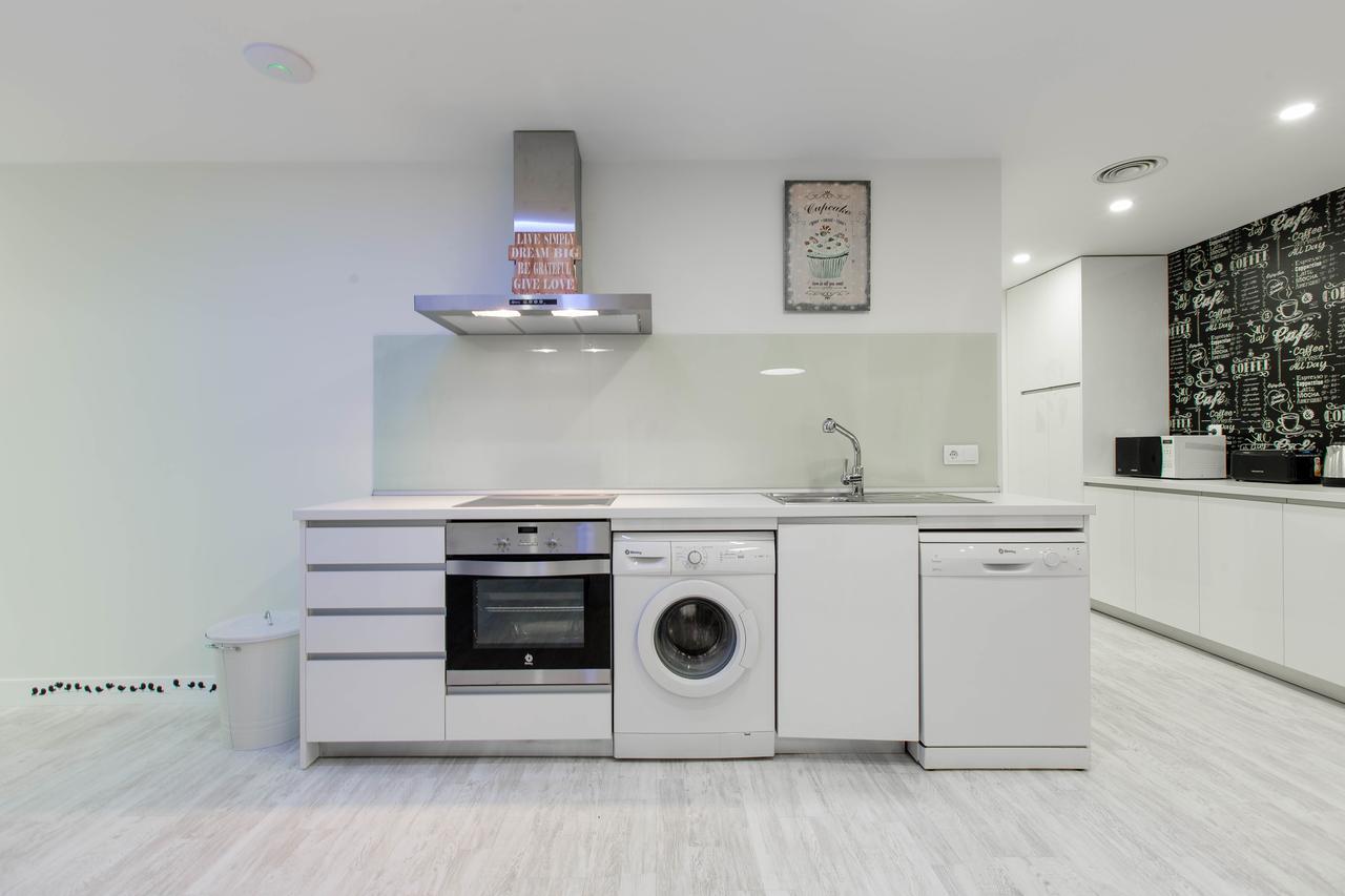 Bookinmadrid Com - Cascorro Sq 18 Pax Apartment ภายนอก รูปภาพ
