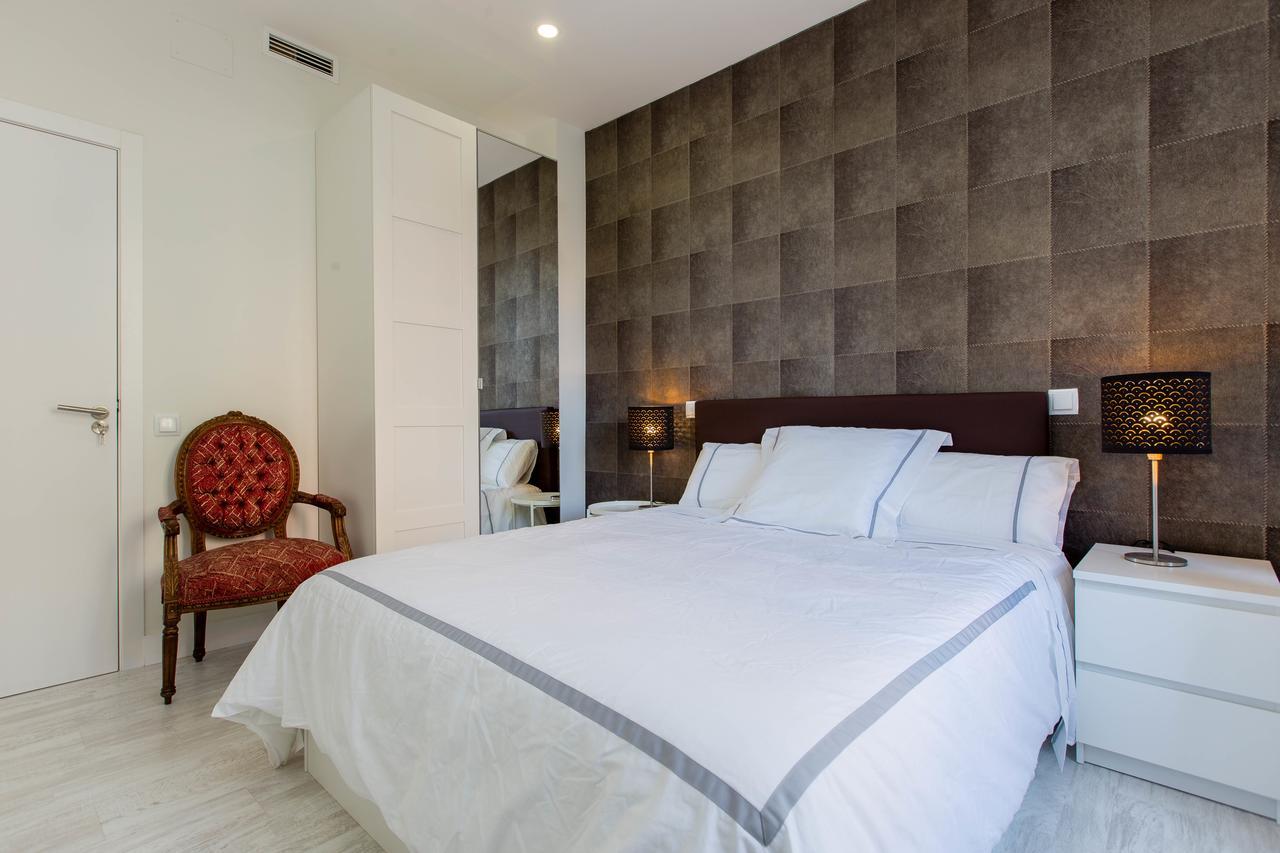 Bookinmadrid Com - Cascorro Sq 18 Pax Apartment ภายนอก รูปภาพ