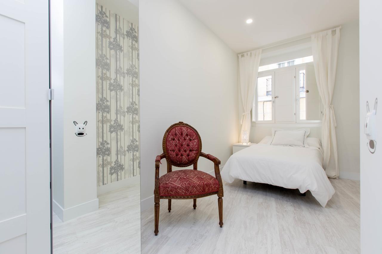 Bookinmadrid Com - Cascorro Sq 18 Pax Apartment ภายนอก รูปภาพ