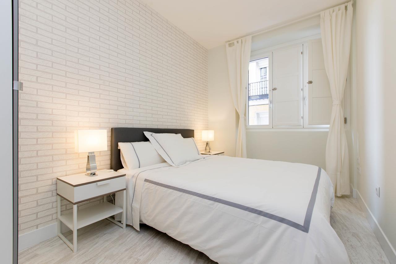 Bookinmadrid Com - Cascorro Sq 18 Pax Apartment ภายนอก รูปภาพ