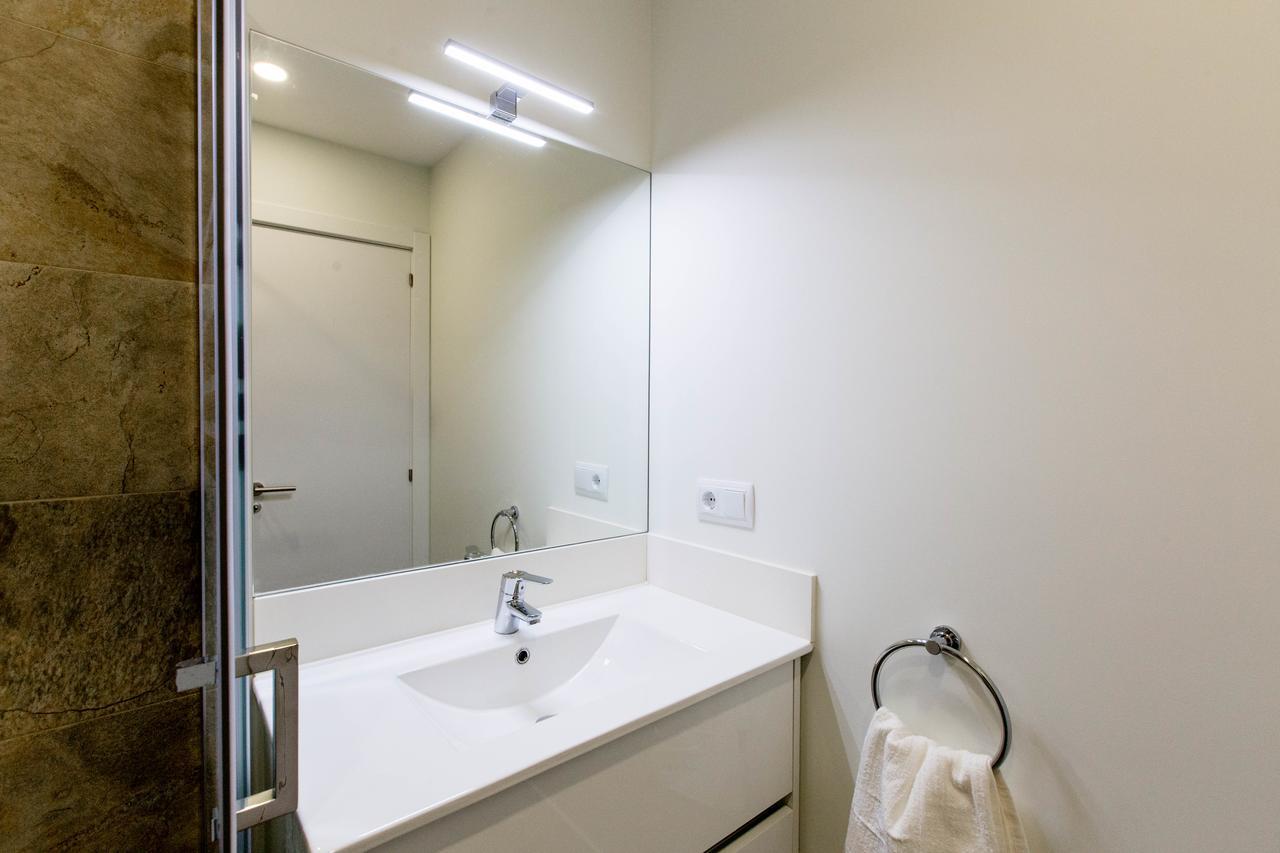 Bookinmadrid Com - Cascorro Sq 18 Pax Apartment ภายนอก รูปภาพ