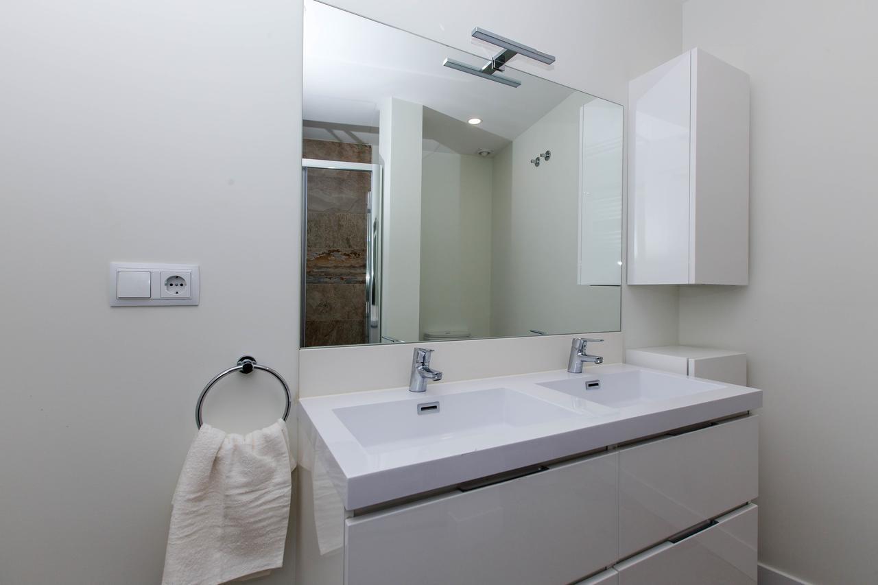 Bookinmadrid Com - Cascorro Sq 18 Pax Apartment ภายนอก รูปภาพ
