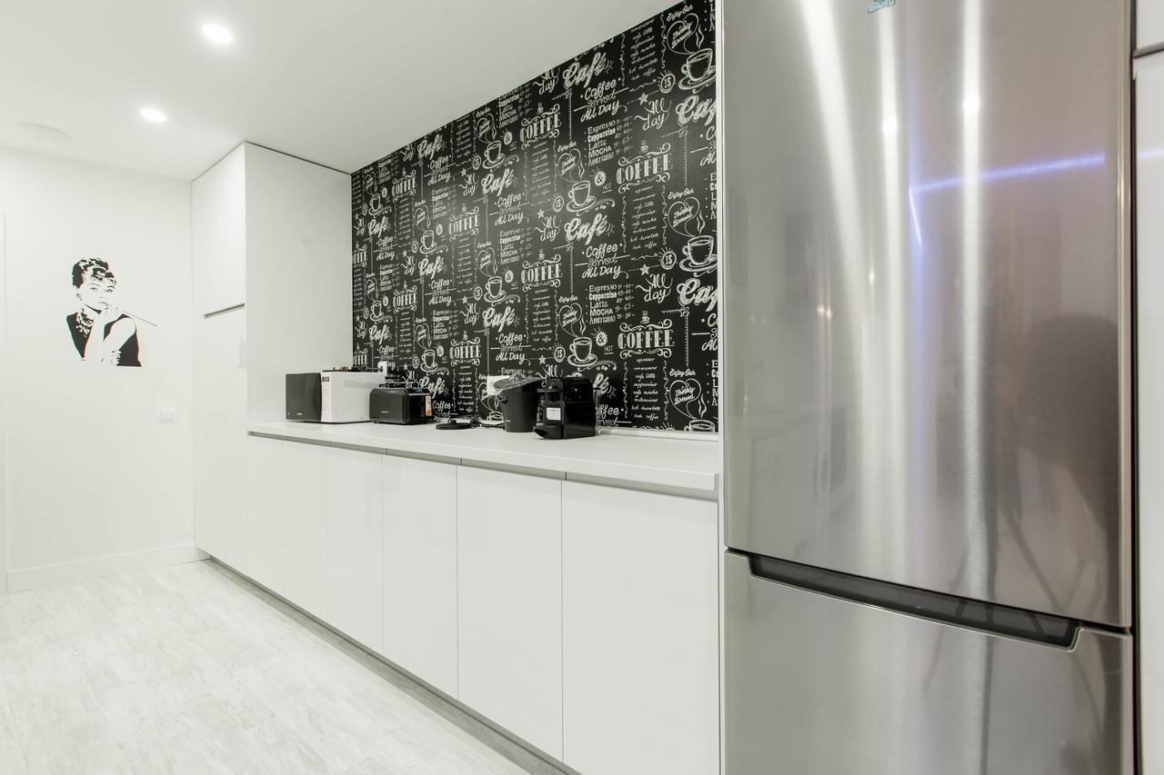 Bookinmadrid Com - Cascorro Sq 18 Pax Apartment ภายนอก รูปภาพ