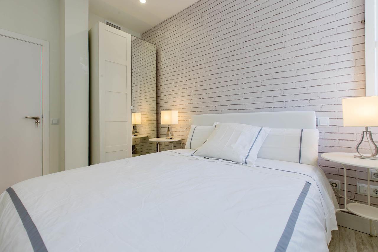 Bookinmadrid Com - Cascorro Sq 18 Pax Apartment ภายนอก รูปภาพ