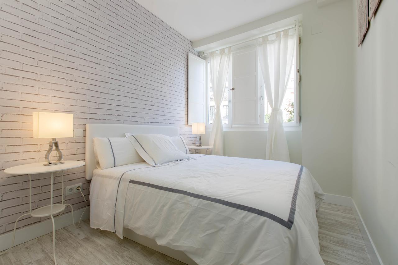 Bookinmadrid Com - Cascorro Sq 18 Pax Apartment ภายนอก รูปภาพ